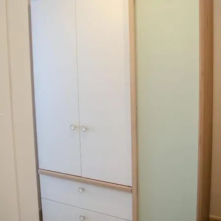 3 Bedroom Fabay Abaduku Elveri 公寓