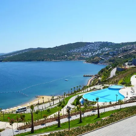 3 Bedroom Fabay Abaduku Elveri 公寓