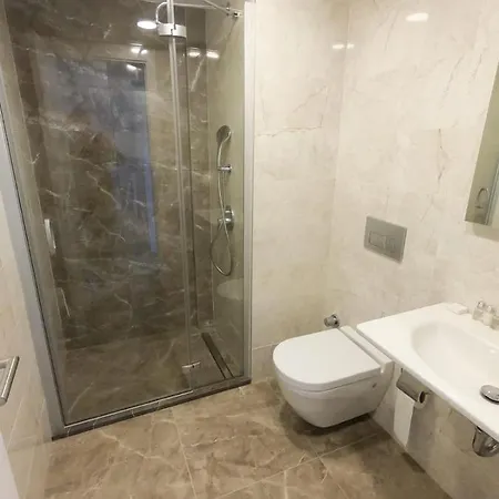 3 Bedroom Fabay Abaduku Elveri *